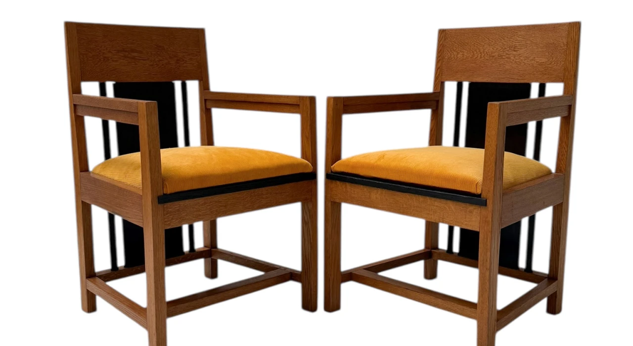 Two Art Deco Modernist High Back Armchairs by Cor Alons, 1927